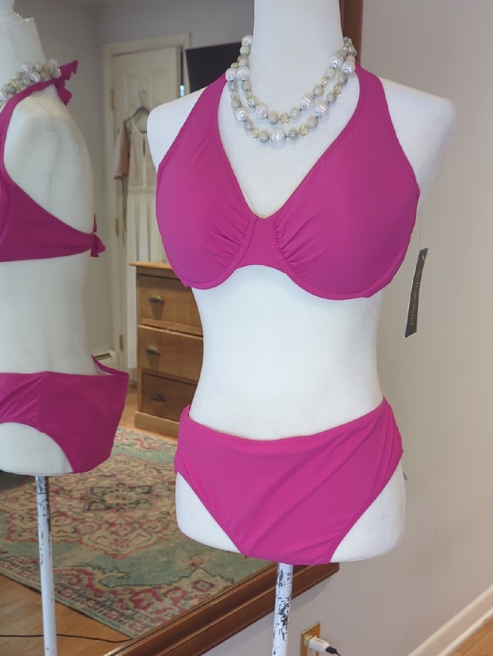 Women's Halter Underwire Bikini Set in Fuchsia